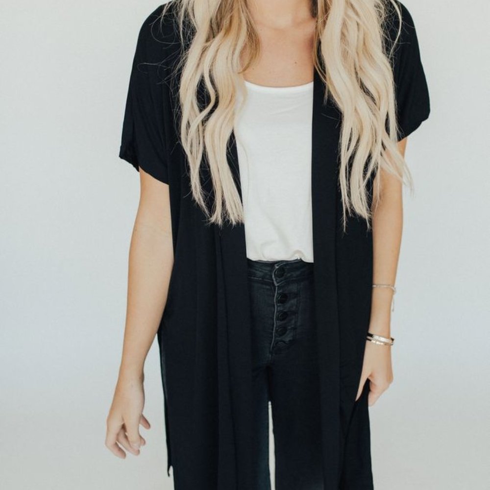 Short Sleeve Kimono Black CJLA